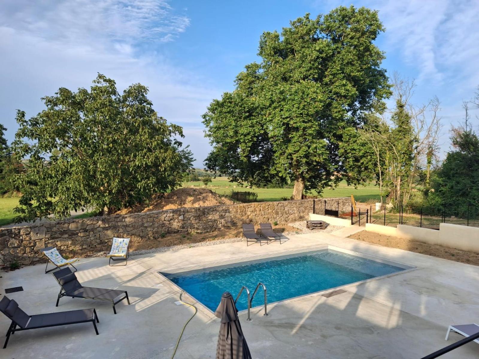 Le Clos de Ceintres Cheminas Extérieur photo
